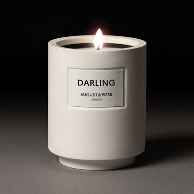 Luxury candle by AUGUST&PIERS London – SOCIALITE fragrance in white ceramic vessel inspired by chic city living.